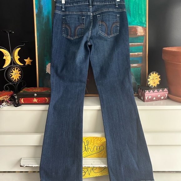 Classic Indigo Flare Jeans 30/REG - Picture 7 of 10